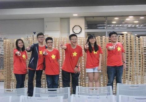 ../../../../../Volumes/Trang%20pap%20cai%20/JAV/JUNIOR%202014/Pictures%20Junior%202014/Photo%20JUNIO