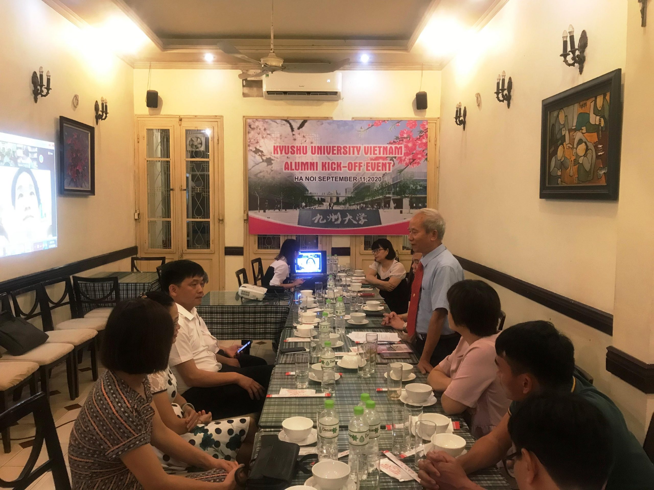 HỘI NGHỊ THÀNH LẬP CÂU LẠC BỘ CỰU LƯU HỌC SINH VIỆT NAM TẠI TRƯỜNG ĐẠI HỌC KYUSHU NHẬT BẢN